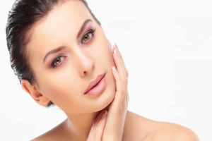 Dermatologistas se relacionam com os profissionais da beleza, muito mais que imaginamos