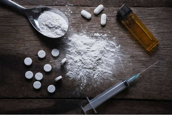 Entenda como as drogas destroem a sua saúde
