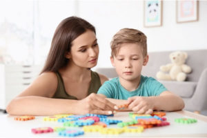 SÍNDROME DE ASPERGER SAIBA COMO IDENTIFICAR EM CRIANÇAS!