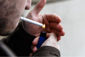 VOCÊ TEM O VÍCIO DE FUMAR? VEJA COMO TER AJUDA!